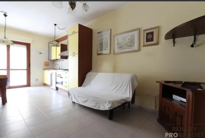 Prodej bytu 3+kk, Via di Giesi,Villa Rosa,Itálie, 56 m2