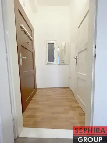 Pronájem bytu 1+kk, Praha - Libeň, Sokolovská, 27 m2