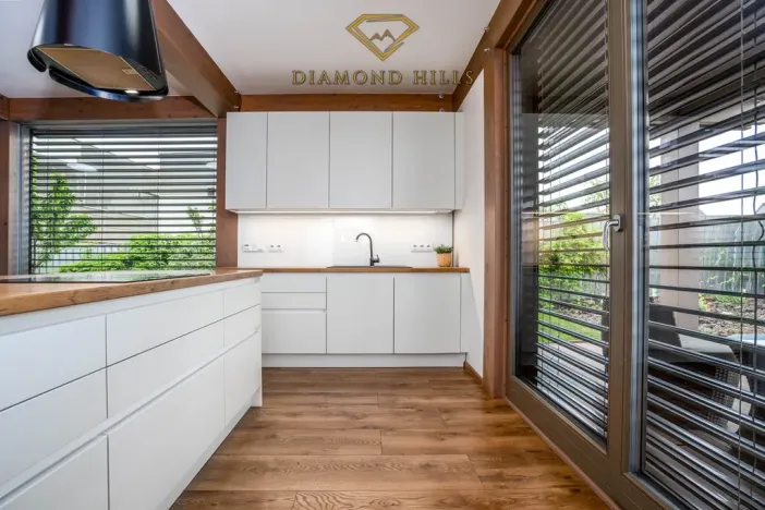 Prodej rodinného domu, Vysoký Újezd, V Hlinišťatech, 207 m2
