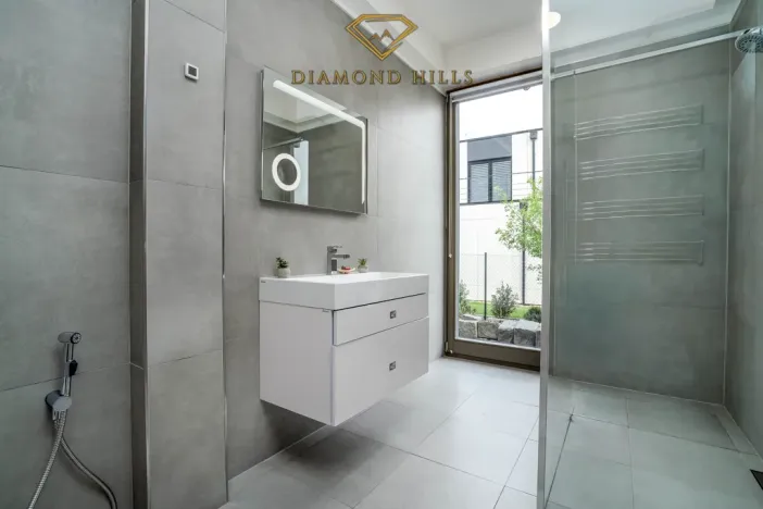 Prodej rodinného domu, Vysoký Újezd, V Hlinišťatech, 207 m2