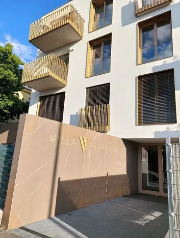 Pronájem bytu 2+kk, Praha - Žižkov, V domově, 45 m2