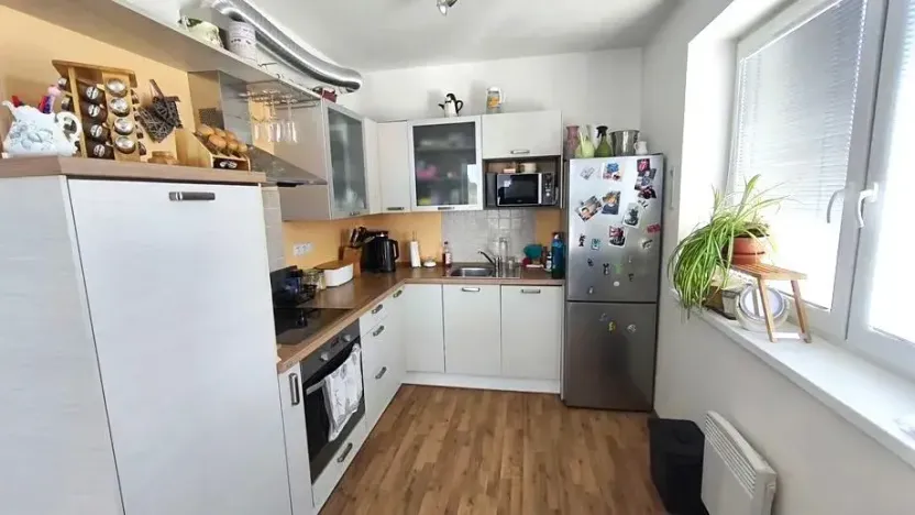 Pronájem bytu 2+kk, Praha - Kolovraty, K Říčanům, 49 m2