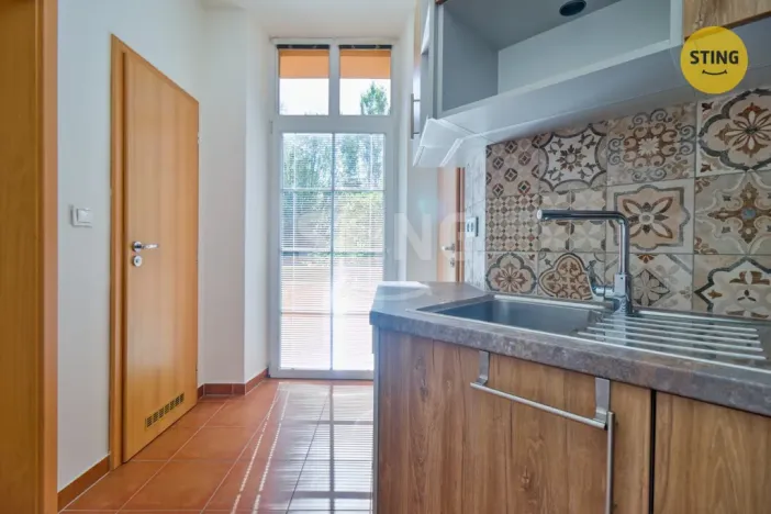 Pronájem bytu 2+1, Hodonín, Národní třída, 55 m2