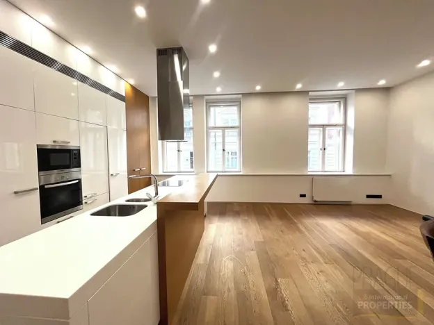 Pronájem bytu 2+kk, Praha - Žižkov, Řehořova, 70 m2