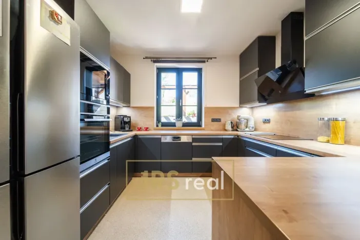 Prodej ubytování, Drnholec, 538 m2