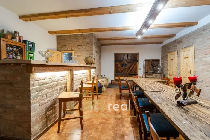 Prodej ubytování, Drnholec, 538 m2