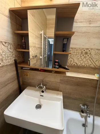 Pronájem bytu 2+1, Most, tř. Budovatelů, 55 m2