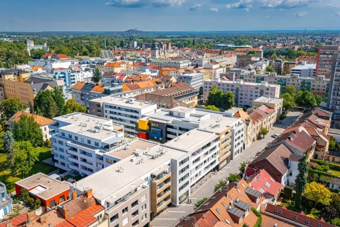 Pronájem bytu 2+kk, Pardubice - Zelené Předměstí, Smilova, 67 m2