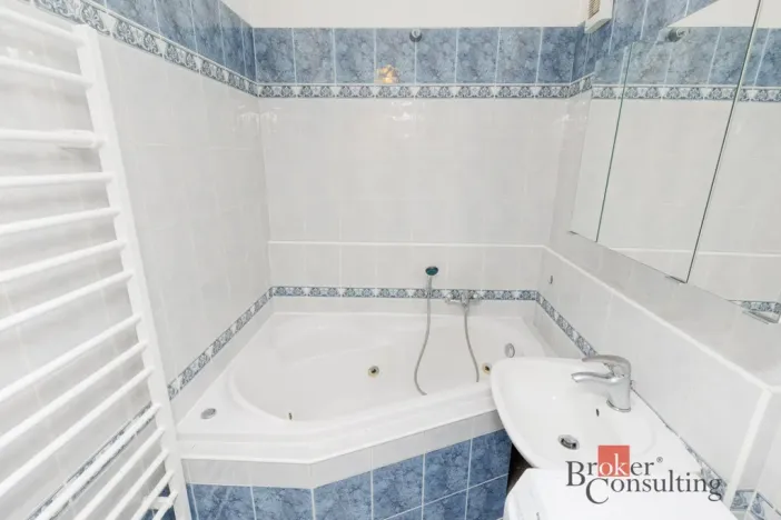 Pronájem bytu 3+1, Jihlava, Srázná, 77 m2