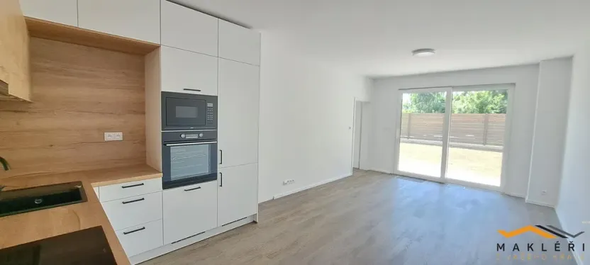 Pronájem bytu 2+kk, Jihlava - Horní Kosov, Slovenská, 55 m2
