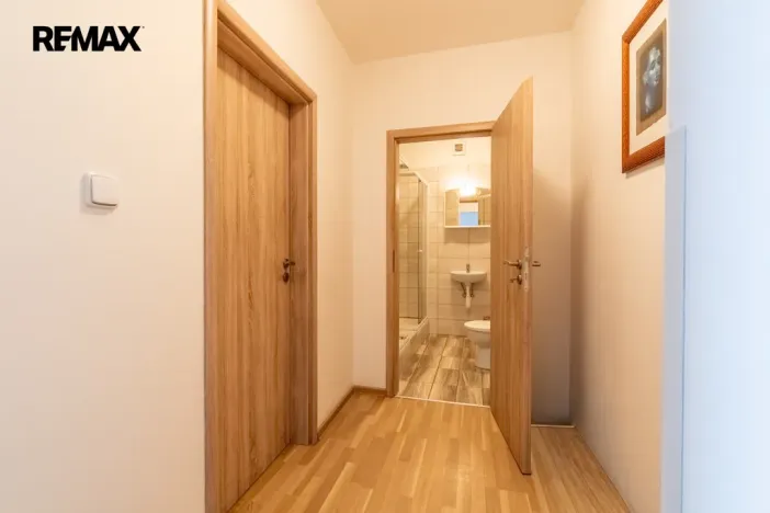 Prodej rodinného domu, Praha - Lochkov, Cementářská, 233 m2