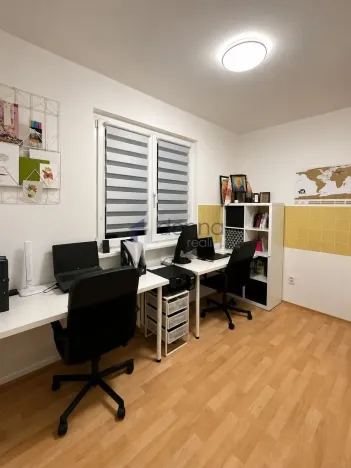 Pronájem bytu 3+kk, Praha, Želivecká, 55 m2