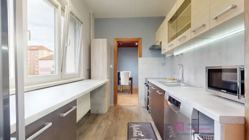 Pronájem bytu 4+1, Hodonín, Cihlářská čtvrť, 77 m2