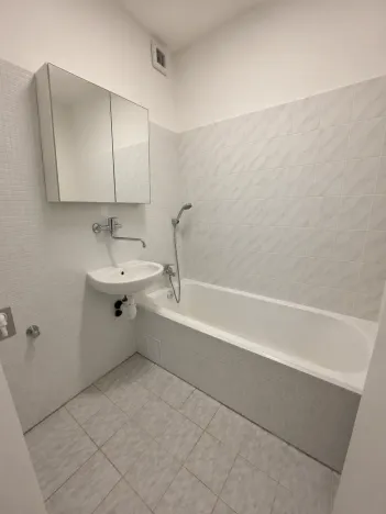 Pronájem bytu 3+1, Moravské Budějovice, Husova, 73 m2