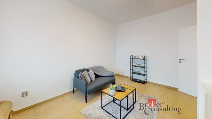 Pronájem bytu 1+kk, Žacléř, Rýchorské náměstí, 24 m2