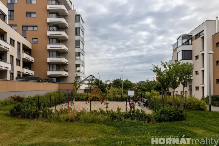 Pronájem bytu 2+kk, Praha - Kamýk, Kramperova, 67 m2
