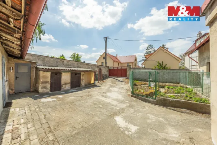 Prodej rodinného domu, Jeneč, Nouzov, 214 m2