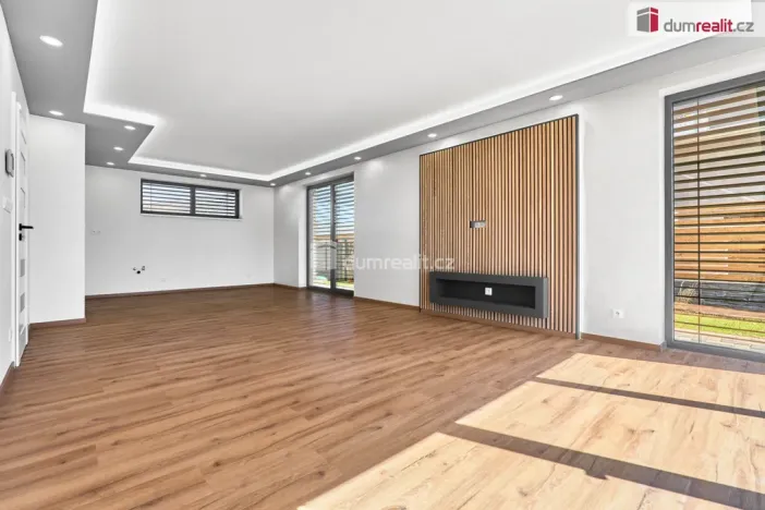 Prodej rodinného domu, Ruda, V zahradách, 160 m2