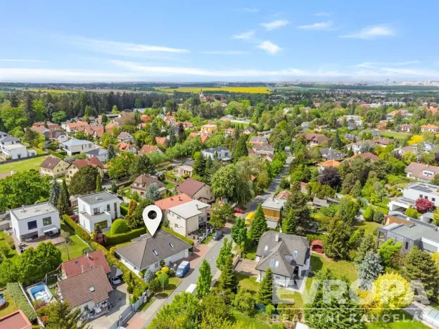 Pronájem rodinného domu, Průhonice, U Cihelny, 237 m2