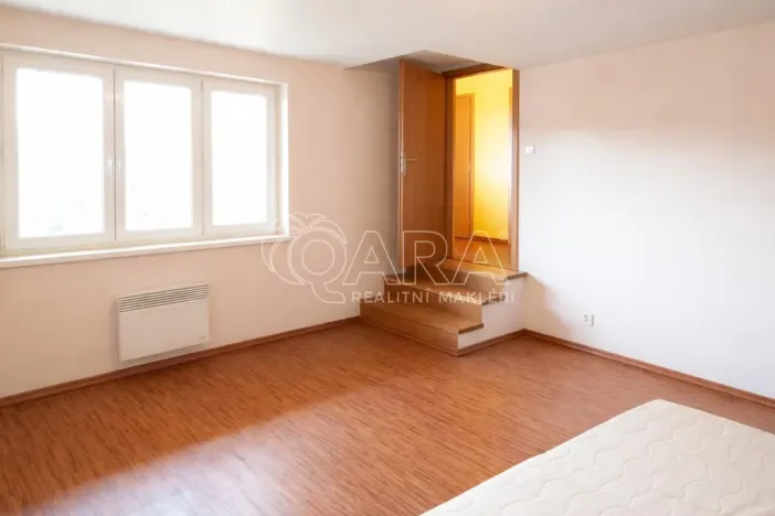 Prodej bytu 3+1, Slapy, 95 m2