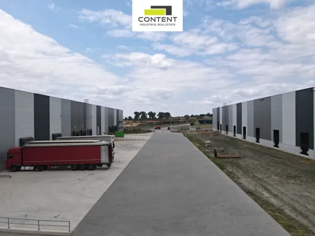 Pronájem skladu, Olomouc - Slavonín, Na Statkách, 8413 m2