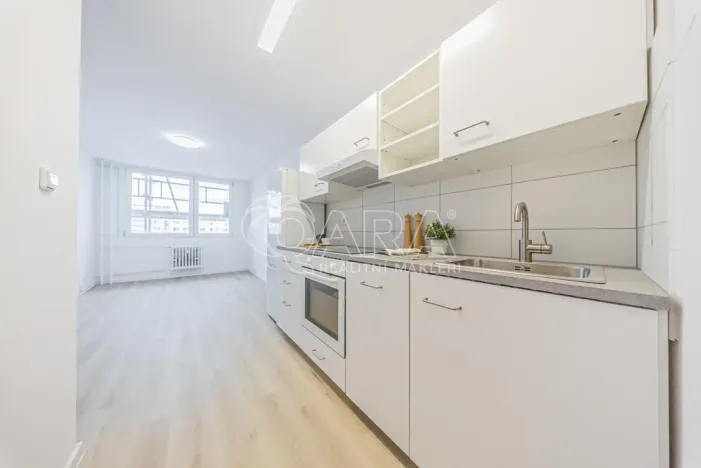 Pronájem bytu 2+kk, Kladno - Kročehlavy, Holandská, 39 m2