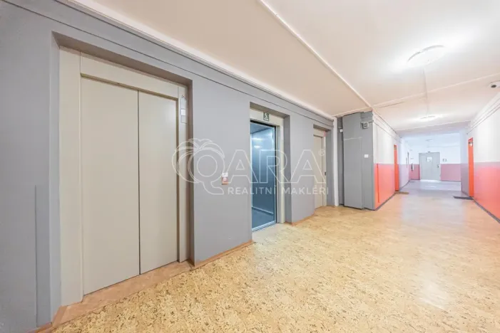 Pronájem bytu 2+kk, Kladno - Kročehlavy, Holandská, 39 m2