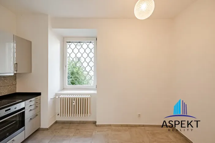 Pronájem bytu 2+1, Praha - Vinohrady, Londýnská, 65 m2