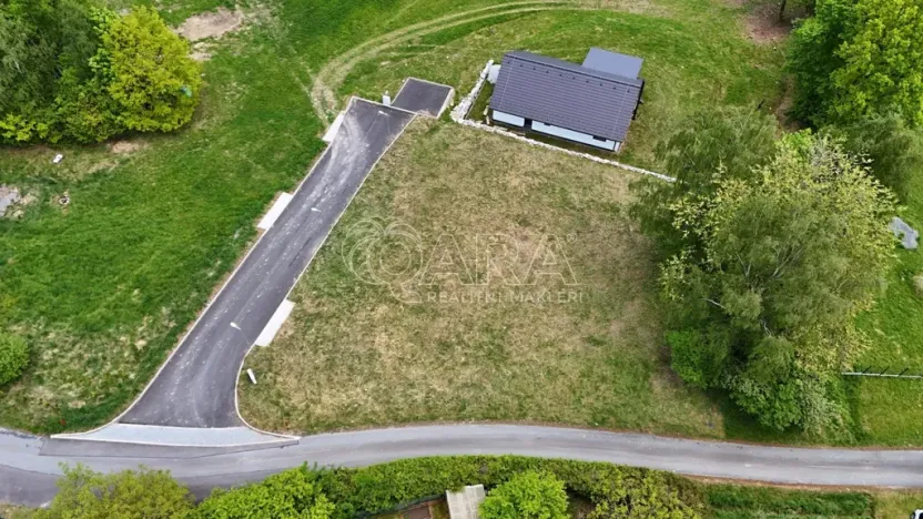 Prodej pozemku pro bydlení, Omlenice - Výnězda, 1109 m2