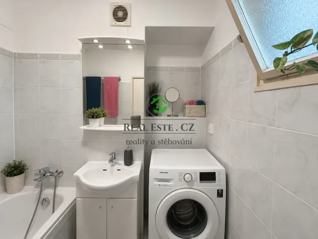Prodej bytu 3+1, Oslavany, Moravská, 71 m2