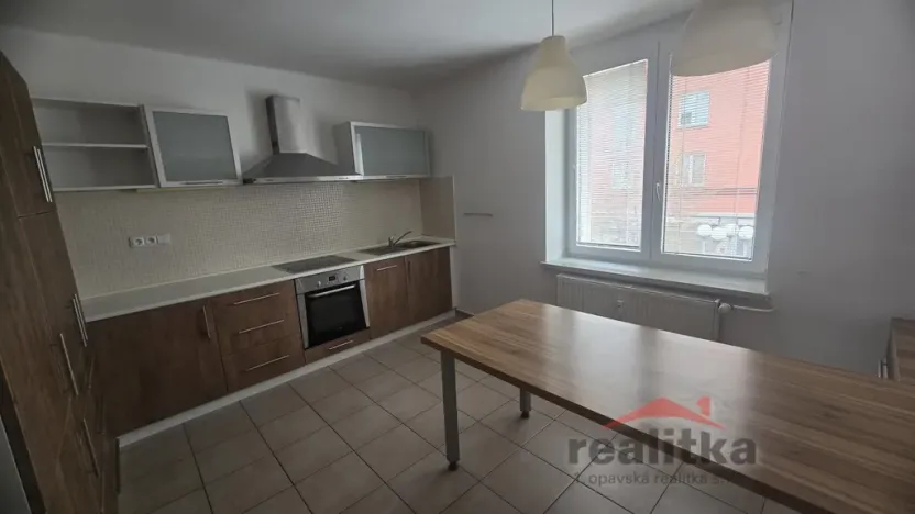 Pronájem bytu 2+1, Opava - Město, Hrnčířská, 62 m2