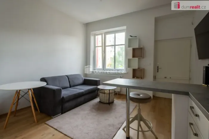 Pronájem bytu 2+kk, Praha - Libeň, Turnovská, 37 m2