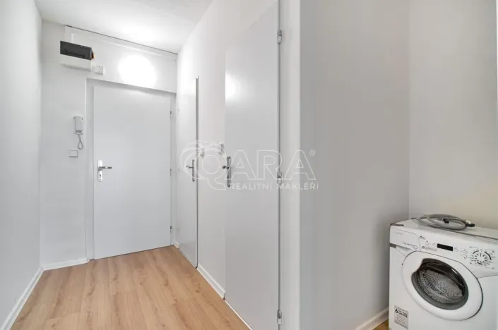 Pronájem bytu 1+kk, Ostrava - Moravská Ostrava, 30. dubna, 26 m2