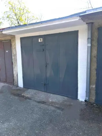 Pronájem garáže, Terezín, 20 m2