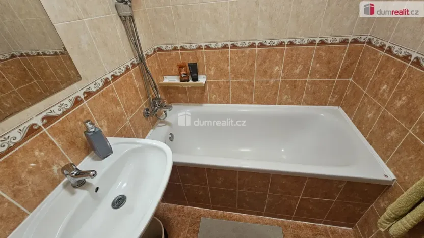 Pronájem bytu 2+1, Praha - Dejvice, Generála Píky, 54 m2