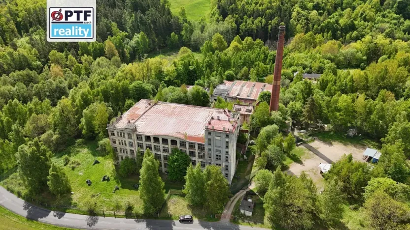 Prodej výrobních prostor, Libá, 8000 m2