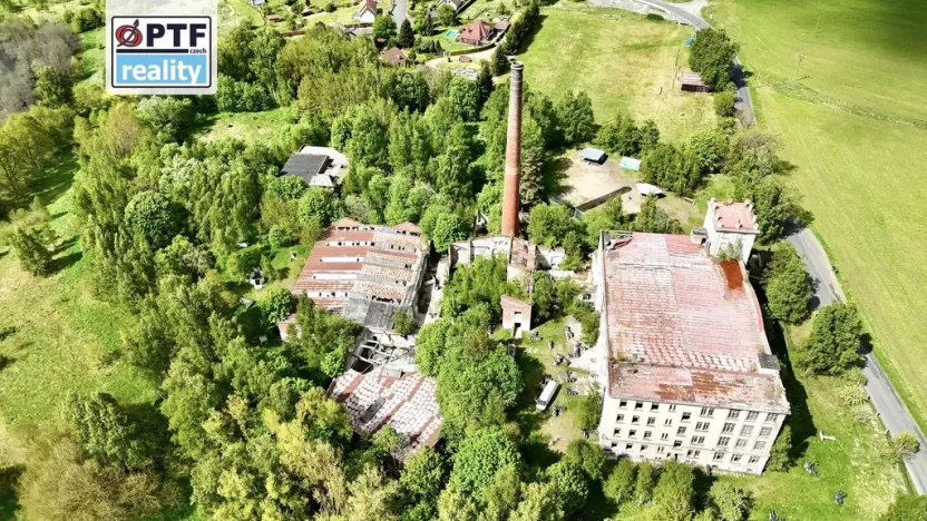 Prodej výrobních prostor, Libá, 8000 m2