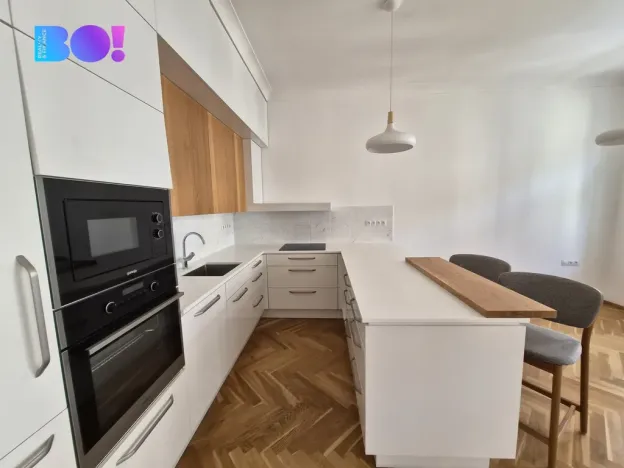 Pronájem bytu 2+kk, Praha, Šmeralova, 78 m2