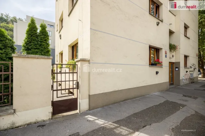 Prodej bytu 2+1, Praha - Karlín, Pernerova, 44 m2