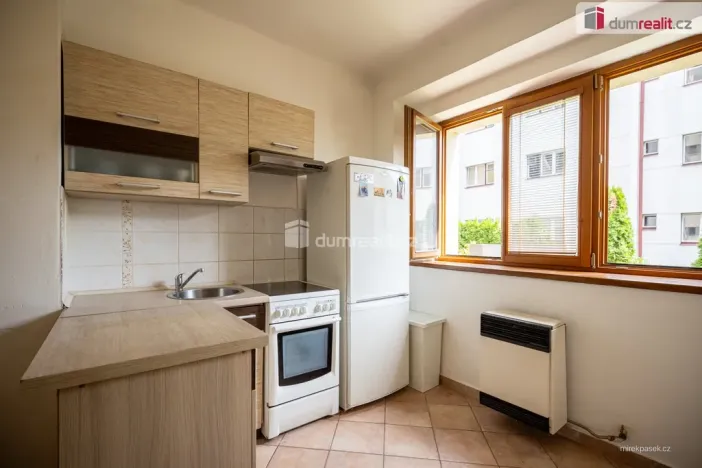 Prodej bytu 2+1, Praha - Karlín, Pernerova, 44 m2