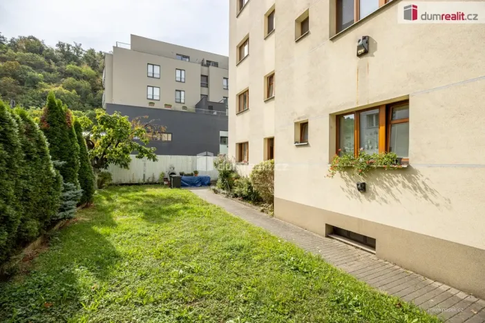 Prodej bytu 2+1, Praha - Karlín, Pernerova, 44 m2