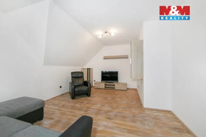 Prodej rodinného domu, Cheznovice, 227 m2