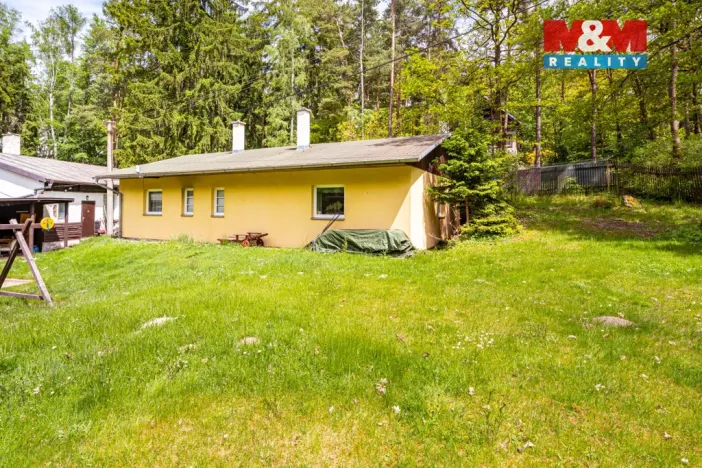 Prodej komerční nemovitosti, Nová Role - Mezirolí, 795 m2