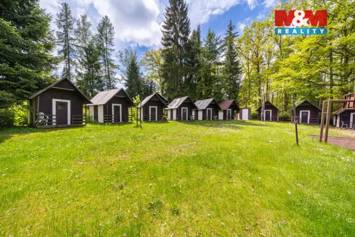 Prodej komerční nemovitosti, Nová Role - Mezirolí, 795 m2