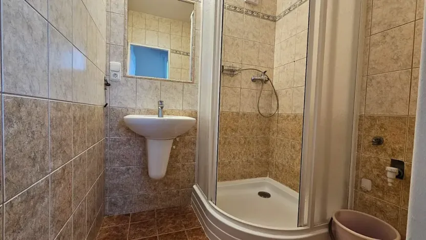 Pronájem bytu 2+1, Praha - Kamýk, Zvolská, 60 m2