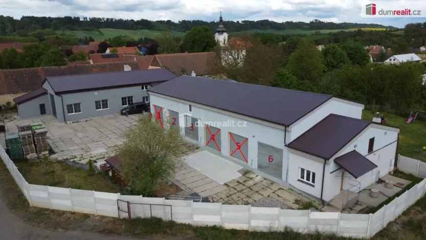 Pronájem skladu, Hředle, 753 m2