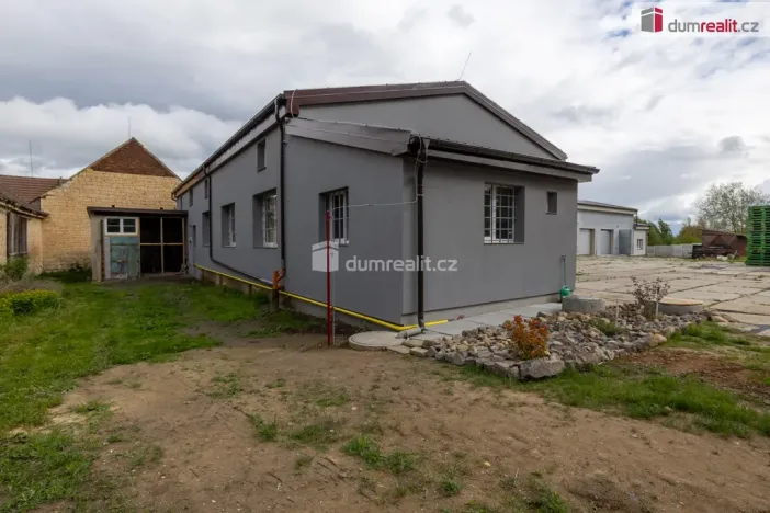 Pronájem skladu, Hředle, 753 m2