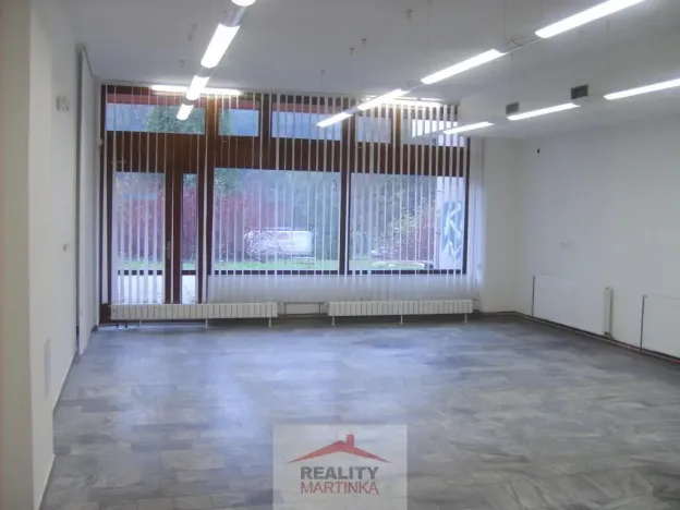 Pronájem skladu, Vsetín, Jasenická, 130 m2