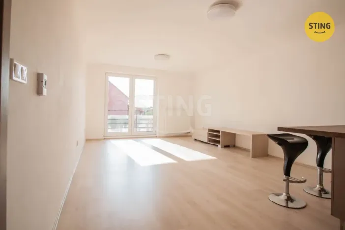 Pronájem bytu 1+kk, Jihlava, Halasova, 43 m2