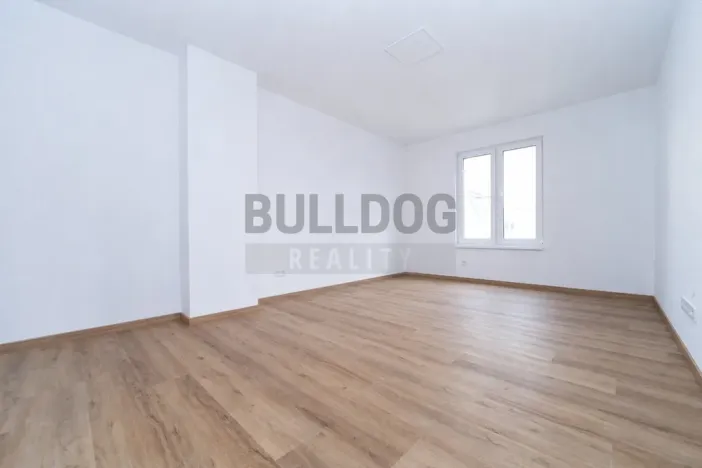 Pronájem bytu 2+kk, Praha - Libeň, Zenklova, 46 m2